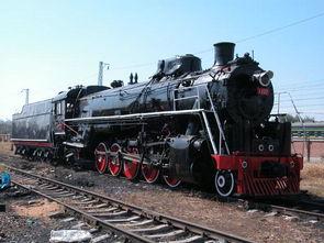 国产蒸汽机车启动视频